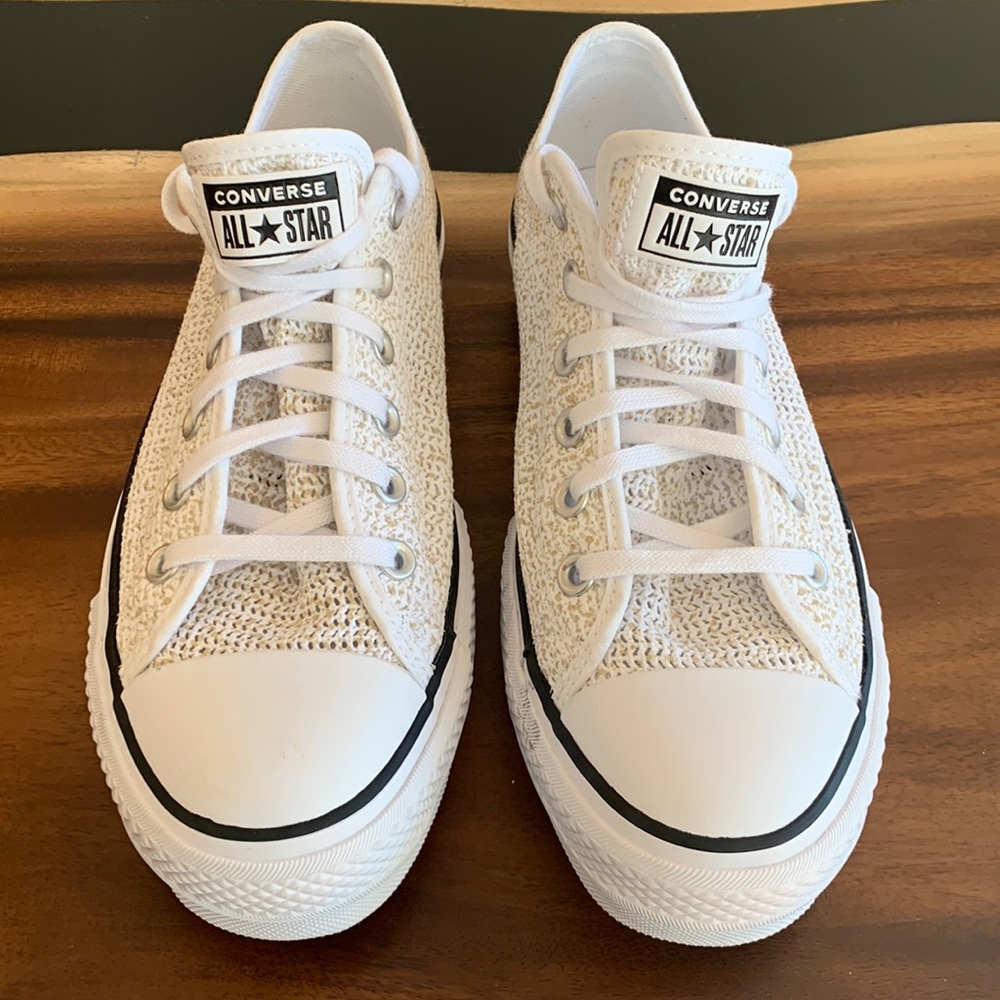 White Mesh Converse All Star Platform Shoes Size 9 Never Worn Perfect Condition